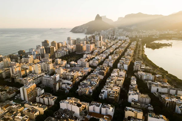 Vista Aérea Distrito Ipanema Leblon Com Montanhas Horizonte Rio Janeiro — Fotografia de Stock