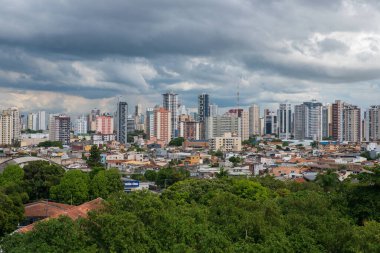 Belem Şehri Gök Gürültüsü Altında Gökyüzü