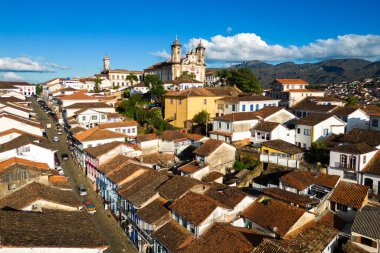 Brezilya 'nın Minas Gerais Eyaleti Dağları' ndaki Tarihi Ouro Preto Kasabası Hava Manzarası