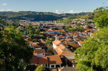 Minas Gerais Eyaletindeki Mariana Kasabası Panoramik Görünümü