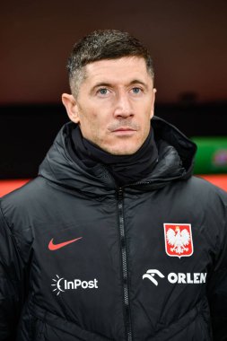 WARSZAWA, POLAND - 16 Kasım 2022: Futbol dostu maç Polonya ve Şili 1: 0. Marş sırasında Robert Lewandowski.