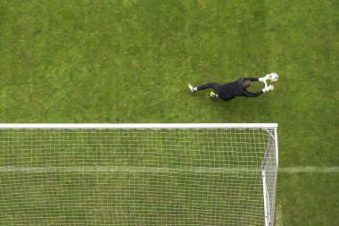 Soccer goalkeeper goalkeeper intervention - view from above