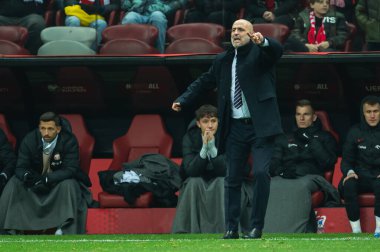 WARsaw, POLAND - 17 Kasım 2023: 2024 UEFA Euro 2024 elemeleri. Polonya - Çek Cumhuriyeti 1: 1. Michal Probierz Polonya teknik direktörü.