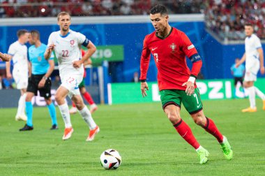 LEIPZIG, GERMANY - 18 Haziran 2024: Euro 2024 Groupe F maçı Portekiz - Çek 2: 1. Aslında Cristiano Ronaldo.