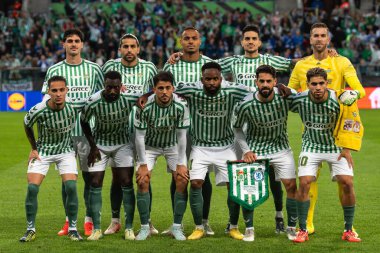 WROCLAW, POLAND - 28 Mayıs 2025: UEFA Konferans Ligi Final Maçı Real Betis - Chelsea 1: 4. Maçtan önce Betis takımı.