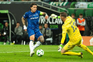 WROCLAW, POLAND - 28 Mayıs 2025 UEFA Konferans Ligi Final Maçı Real Betis - Chelsea. Aslında Enzo Fernandez 