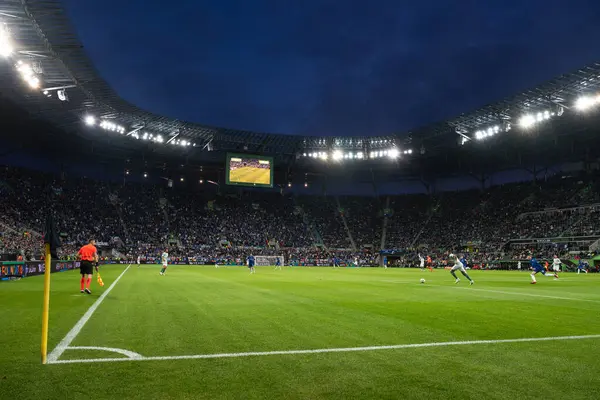 WROCLAW, POLAND - 28 Mayıs 2025: UEFA Konferans Ligi Final Maçı Real Betis - Chelsea 1: 4. Stadyumdaki hava manzarası.