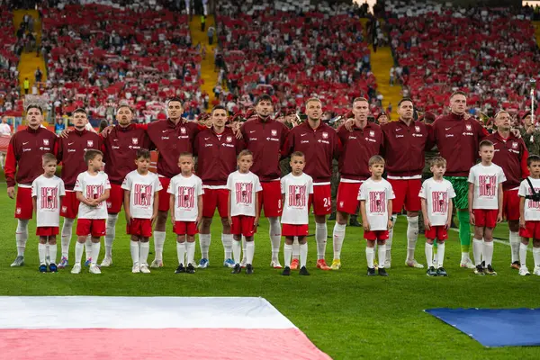 CHORZOW, POLAND - 6 Haziran 2025: Dostça maç Polonya - Moldova 2: 0. Polonya Takımı.
