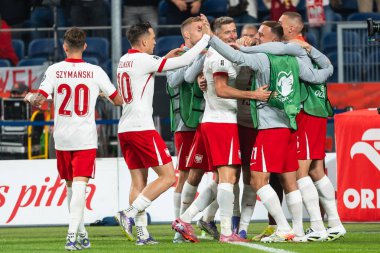 07.09.2025 Chorzow, Eliminacje Mistrzostw Swiata FIFA 2026 Mecz Polska - Finlandiya n / z Sebastian Szymanski Piotr Zielinski Robert Lewandowski Kamil Grosicki pilkarze zespol druzyna gol radosc