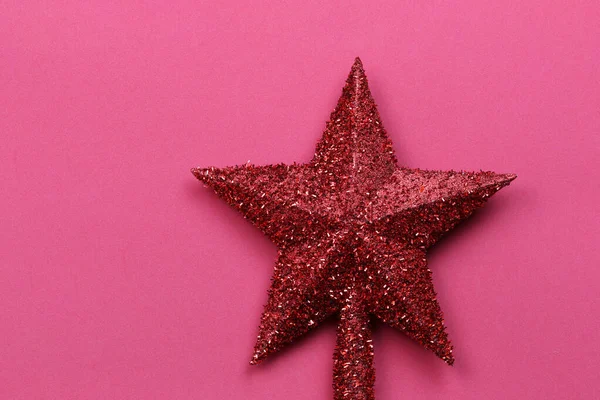 Estrela Vermelha Isolada Decora Topo Pinheiro Para Natal Ano Novo — Fotografia de Stock