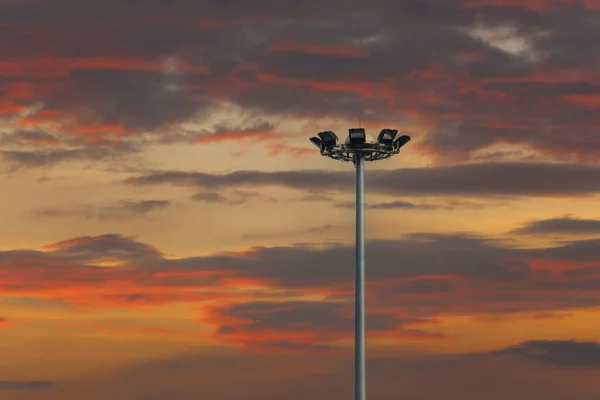 Zonne Lichtstok Een Schemerachtergrond Hebben Kopieerruimte Voor Ontwerp — Stockfoto