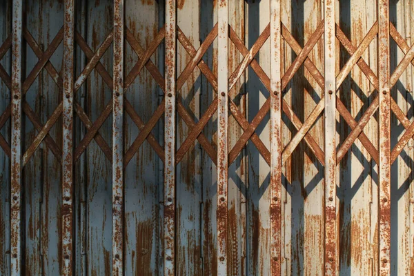Rusty Steel Folding Sliding Old Door Shadow Sunlight Iron Gate — Stock Photo, Image