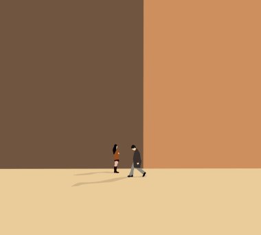 İnsanlar binanın köşesinde yürüyorlar. Sokak yaşam tarzı. Minimum mimari dış bina.