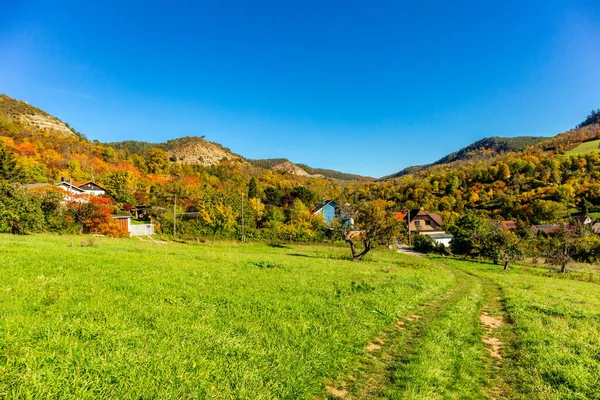 가을이 독일의예 튀링겐 풍경을 거닐게된다 — 스톡 사진