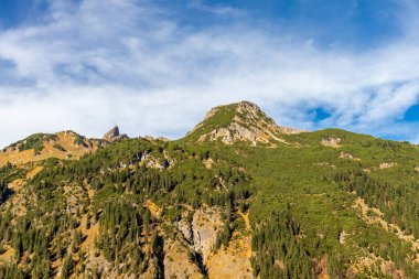 Oberstdorf-Bavyera yakınlarındaki Allgu 'da küçük bir sonbahar yürüyüşü - Almanya