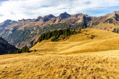 Oberstdorf-Bavyera yakınlarındaki Allgu 'da küçük bir sonbahar yürüyüşü - Almanya