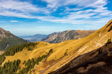 Oberstdorf-Bavyera yakınlarındaki Allgu 'da küçük bir sonbahar yürüyüşü - Almanya