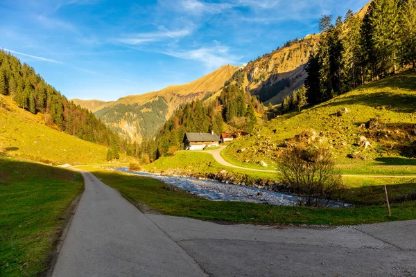 stock image Small autumn hike through the beautiful landscape in the Allgu near Oberstdorf - Bavaria - Germany