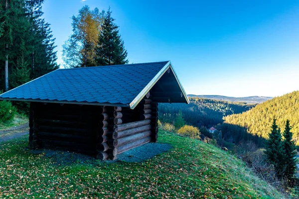 Jesienny Spacer Wąskiej Zaporze Wodnej Lesie Turyngii Tambach Dietharz Niemcy — Zdjęcie stockowe