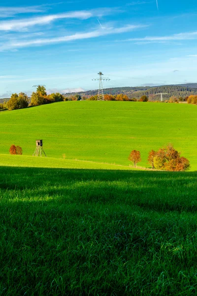 Мбаппе Сквозь Славное Солнце Осенний День Штайнбахом Халленбергом Тюрингия Германия — стоковое фото