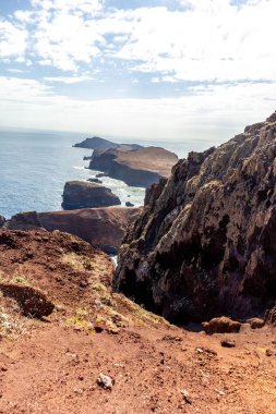 Çiçek adasındaki yolda Madeira ve çok yönlü manzarası - Madeira - Portekiz 