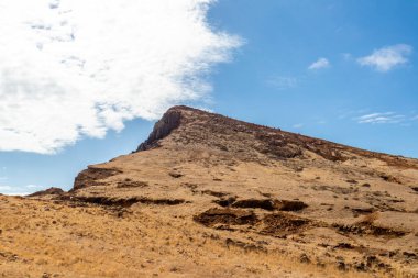 Çiçek adasındaki yolda Madeira ve çok yönlü manzarası - Madeira - Portekiz 