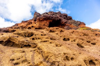Çiçek adasındaki yolda Madeira ve çok yönlü manzarası - Madeira - Portekiz 