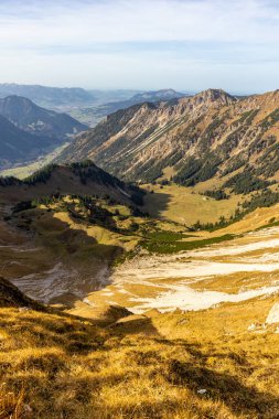Oberstdorf-Bavyera yakınlarındaki Allgu 'da küçük bir sonbahar yürüyüşü - Almanya
