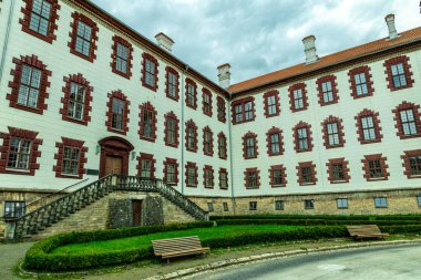 Meiningen - Thüringen - Almanya 'nın muhteşem tiyatro kasabasında bahar yürüyüşü