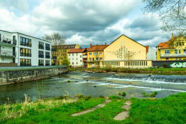 Meiningen - Thüringen - Almanya 'nın muhteşem tiyatro kasabasında bahar yürüyüşü