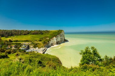 Eşsiz Normandiya kırsalında güzel bir keşif turu Saint-Pierre-en-Port Fransa