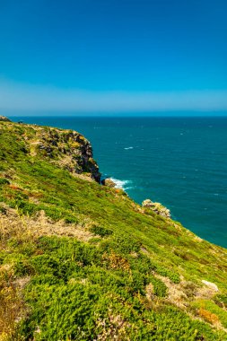 Brittany - Plvenon - Fransa 'da Manzaralı Işıklı Yol' da