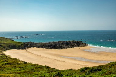 Brittany - Plvenon - Fransa 'da Manzaralı Işıklı Yol' da