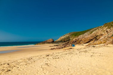 Brittany - Plvenon - Fransa 'da Manzaralı Işıklı Yol' da