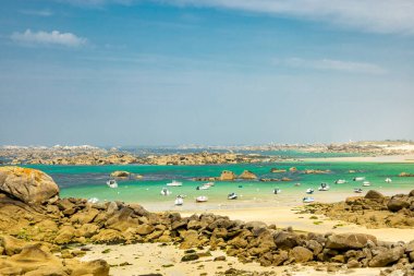 Kerlouan, Fransa yakınlarındaki güzel Brittany 'de Mnez Ham manzaralı bir turne.