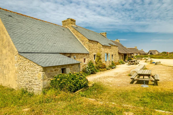 Kerlouan, Fransa yakınlarındaki güzel Brittany 'de Mnez Ham manzaralı bir turne.