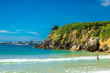 Güzel Brittany 'deki yolda, tüm röfleleriyle - Fransa