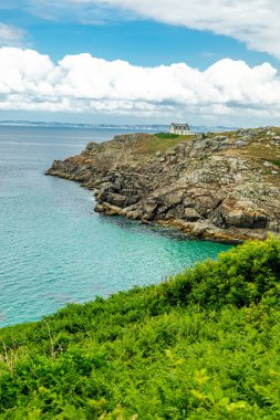 Güzel Brittany 'deki yolda, tüm röfleleriyle - Phare du Millier - Fransa