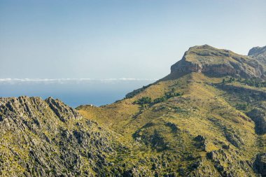 Mallorca-Sller-İspanya 'nın güzel Balear adasının batısındaki yolda.