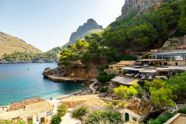 Mallorca-Sller-İspanya 'nın güzel Balear adasının batısındaki yolda.