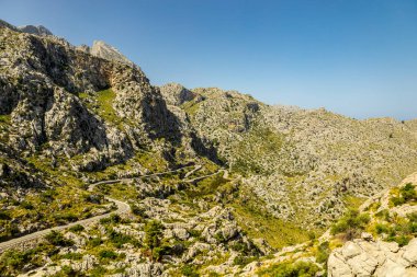 Mallorca-Sller-İspanya 'nın güzel Balear adasının batısındaki yolda.