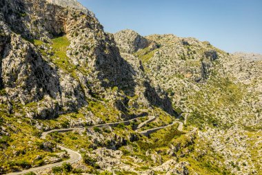 Mallorca-Sller-İspanya 'nın güzel Balear adasının batısındaki yolda.