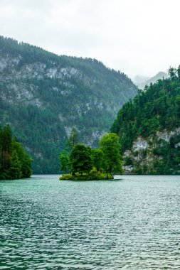 Güzel Berchtesgaden Alpleri 'nden geçerek Watzmann - Berchtesgaden - Bavyera - Almanya