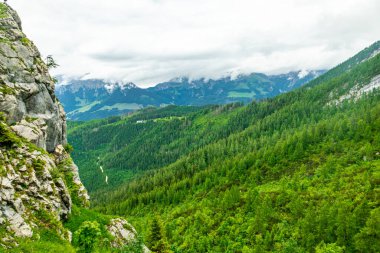 Güzel Berchtesgaden Alpleri 'nden geçerek Watzmann - Berchtesgaden - Bavyera - Almanya