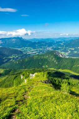 Güzel Berchtesgaden Alpleri 'nden geçerek Watzmann - Berchtesgaden - Bavyera - Almanya