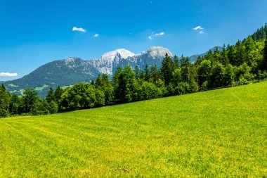 Güzel Berchtesgaden Alpleri 'nden geçerek Watzmann - Berchtesgaden - Bavyera - Almanya