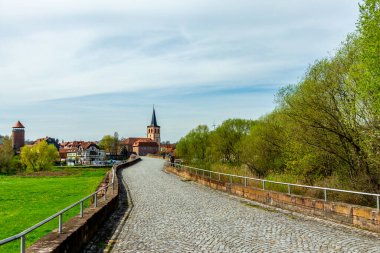 Vacha-Thüringen yakınlarındaki Werra Vadisi 'nde bisiklet gezisi.