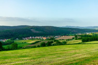 Breitungen - Thüringen yakınlarındaki Werratal 'a doğru Schmalkalden iç kesiminde bisiklet gezisi