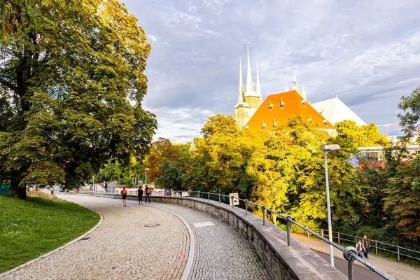 Caminhada Tardia Verão Pela Capital Turíngia Erfurt Alemanha — Fotografia de Stock