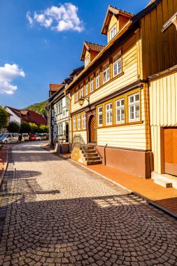 Almanya 'nın Saksonya-Anhalt şehrindeki güzel, yarı keresteli Stolberg kasabasında güney Harz bölgesini keşfediyor.
